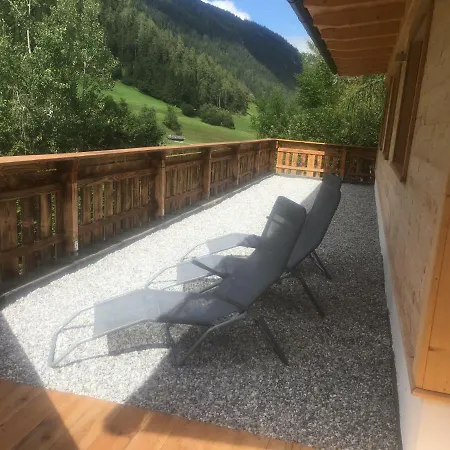Sonnenhangchalet Feriehus Trins